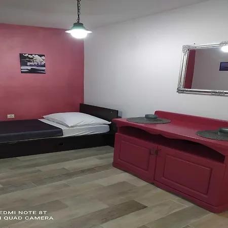 Luna - Two Bedroom With Sea View