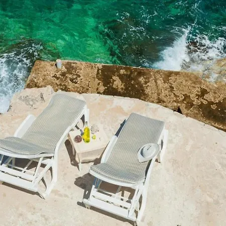 Luna - Two Bedroom With Sea View * Blato (Korcula)