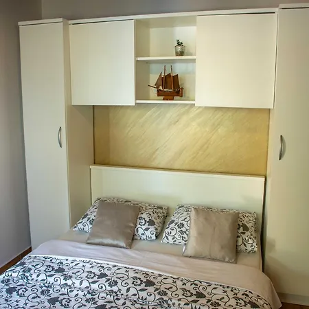 Luna - Two Bedroom With Sea View Blato (Korcula)