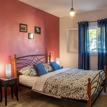 Luna - Two Bedroom With Sea View Дом отдыха Blato (Korcula)