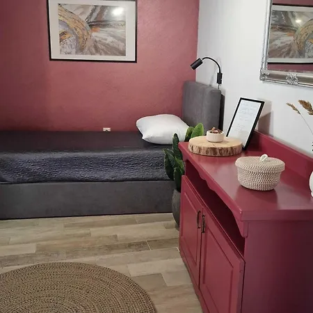 Luna - Two Bedroom With Sea View