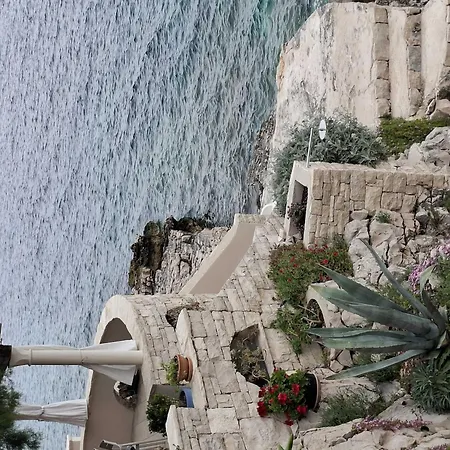 Luna - Two Bedroom With Sea View Blato (Korcula)