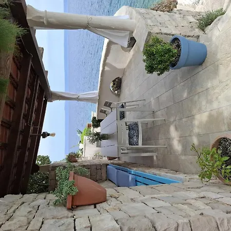 Luna - Two Bedroom With Sea View * Blato (Korcula)