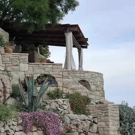 Luna - Two Bedroom With Sea View Tatil Evi