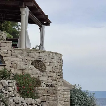 Luna - Two Bedroom With Sea View