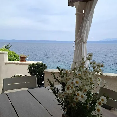 Luna - Two Bedroom With Sea View