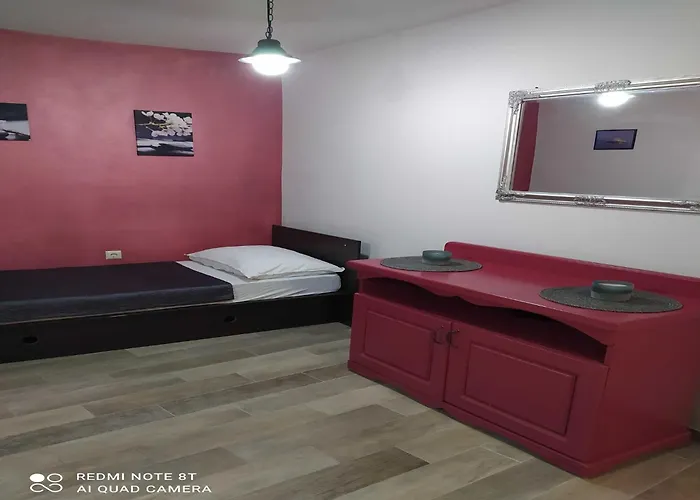 Luna - Two Bedroom With Sea View