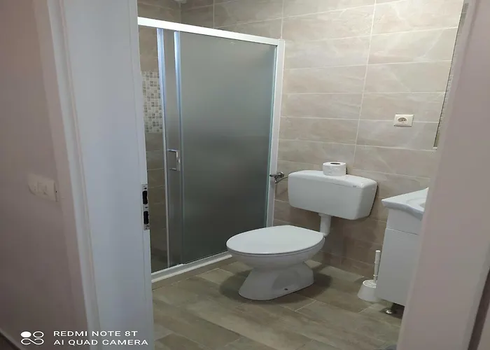 Luna - Two Bedroom With Sea View بيت للعطل *