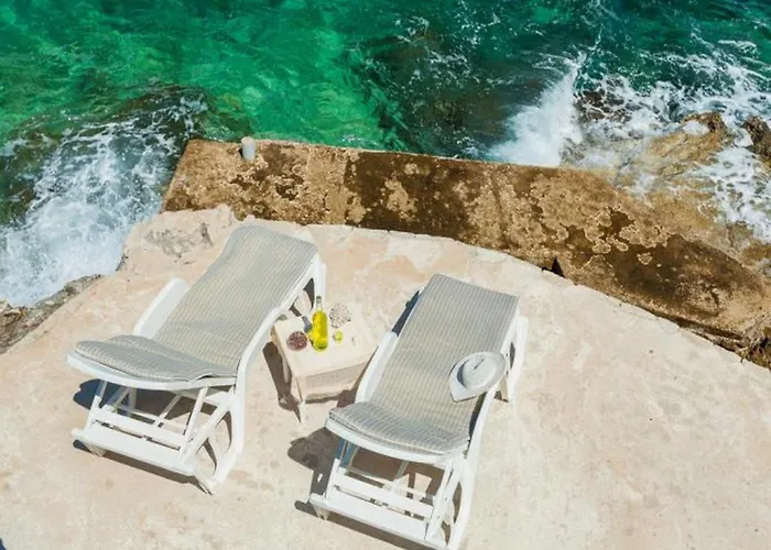Luna - Two Bedroom With Sea View * Blato (Korcula)
